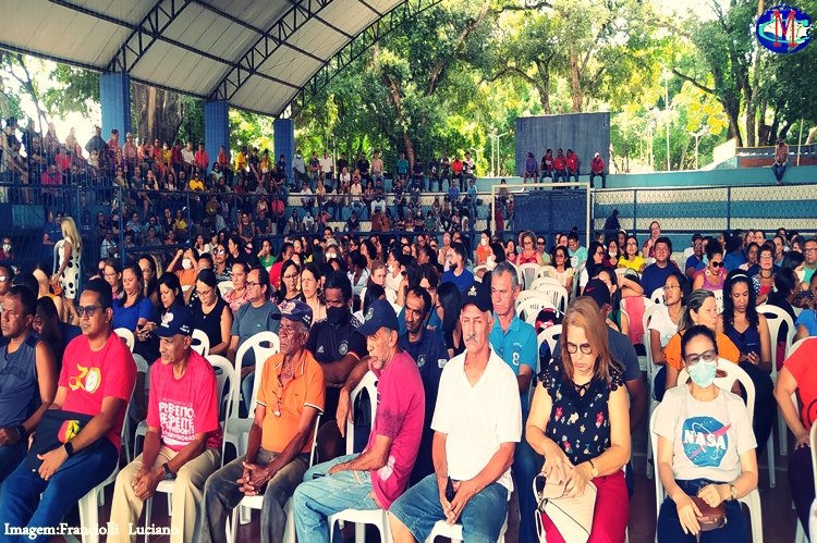 SERVIDORES PÚBLICOS DO CRATO EM ASSEMBLÉIA GERAL DECIDIRAM ENTRAR EM ESTADO DE GREVE